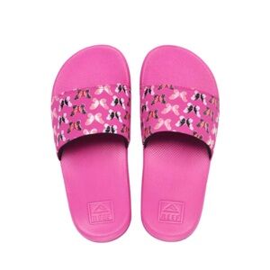 Reef Kids Vibrant Pink Butterfly Slides - Size 13 (girls)